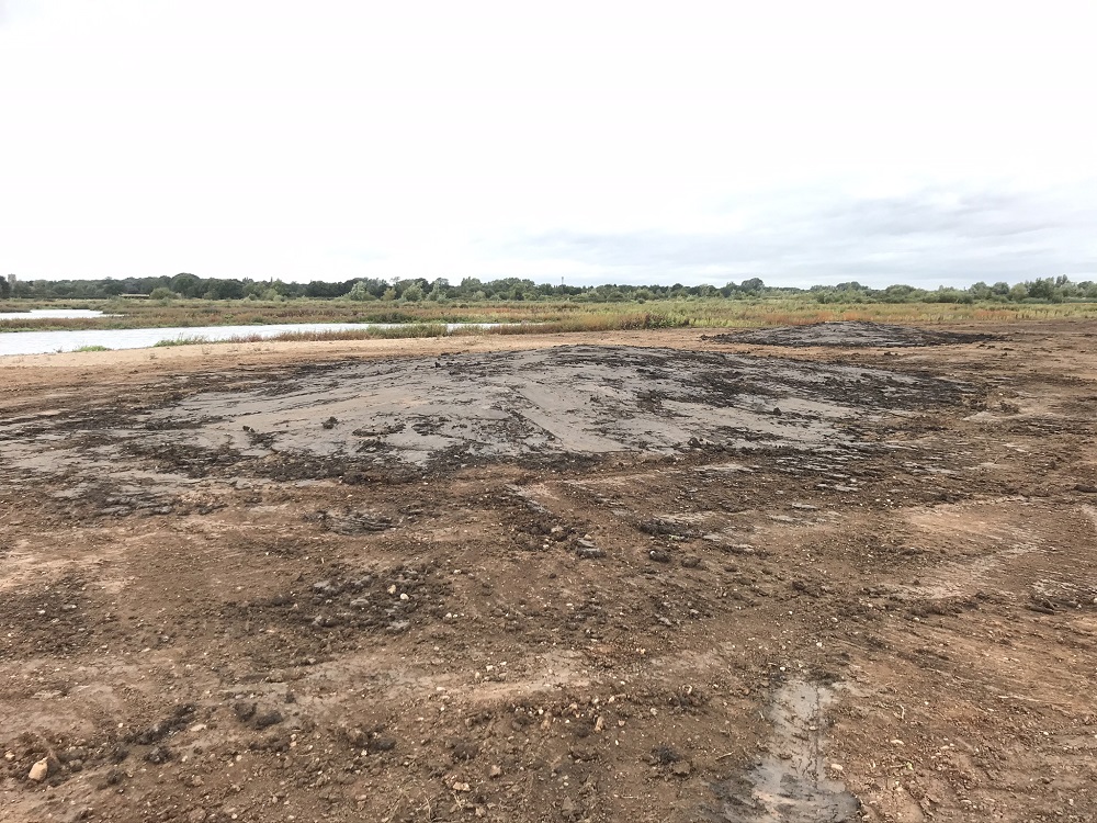 Photo showing the wader bumps